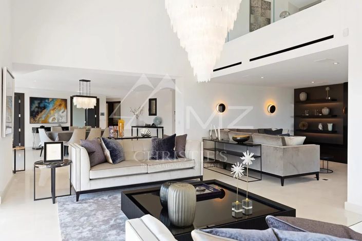 Image No.4-5 Bed House for sale