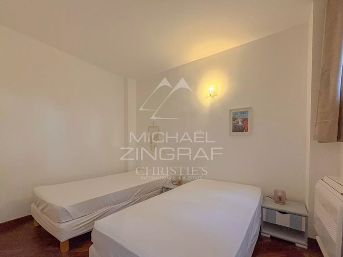 Image No.12-2 Bed Apartment for sale