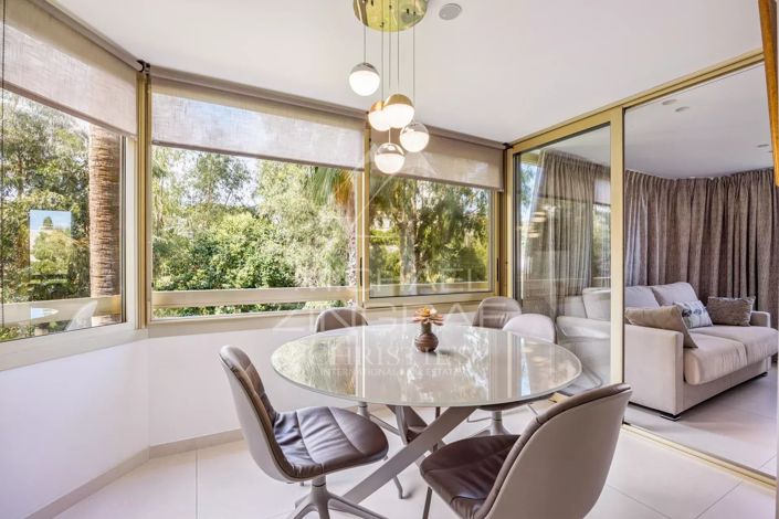 Image No.4-Appartement de 2 chambres à vendre à Cannes