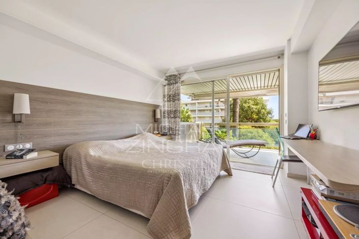 Image No.9-Appartement de 2 chambres à vendre à Cannes