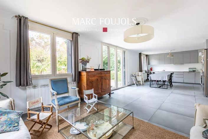 Image No.10-3 Bed House for sale