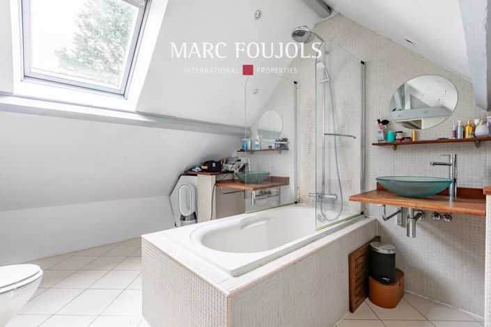 Image No.17-3 Bed House for sale