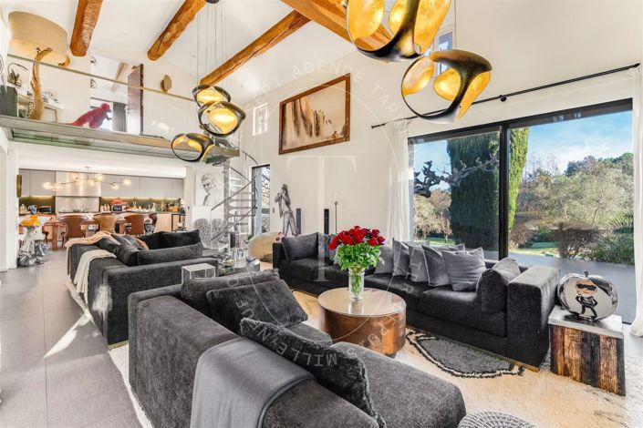 Image No.4-4 Bed House for sale