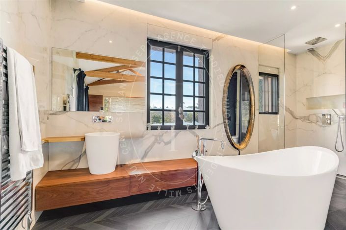 Image No.7-4 Bed House for sale