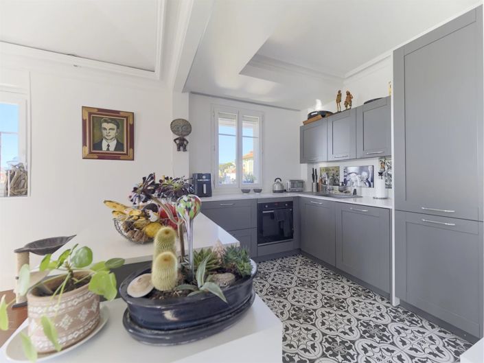 Image No.19-Apartment for sale