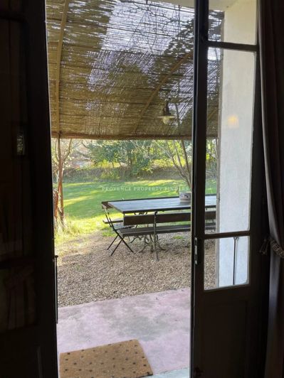 Image No.14-6 Bed House for sale