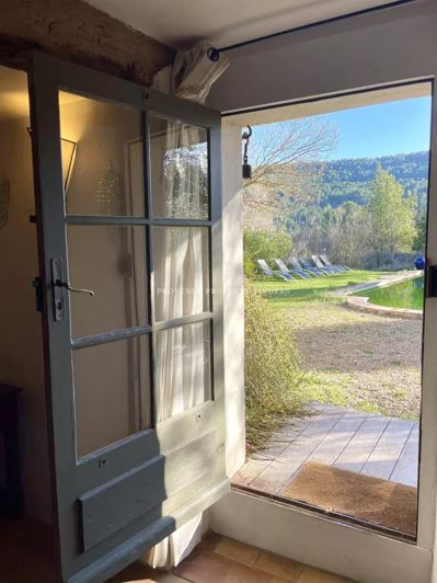 Image No.17-6 Bed House for sale