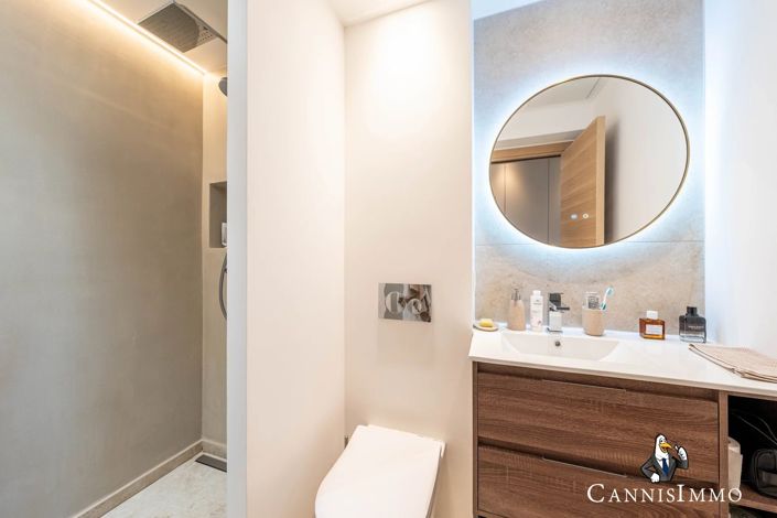 Image No.10-3 Bed Apartment for sale