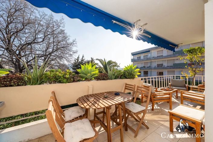 Image No.12-3 Bed Apartment for sale