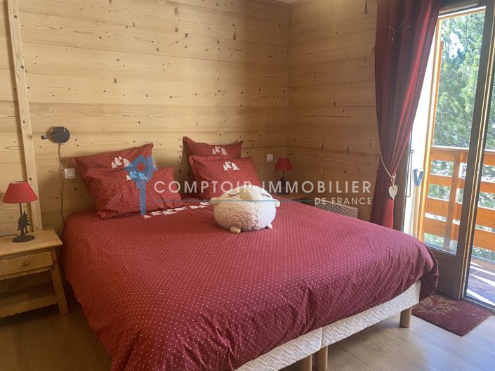 Image No.10-4 Bed House for sale