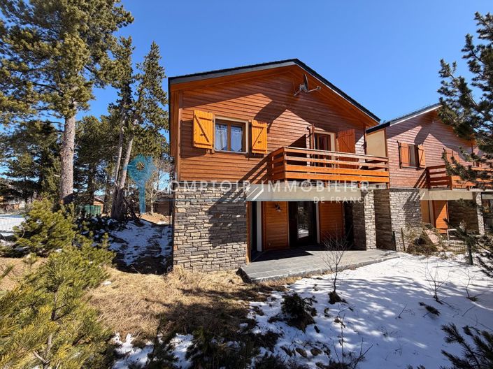 Image No.2-4 Bed House for sale