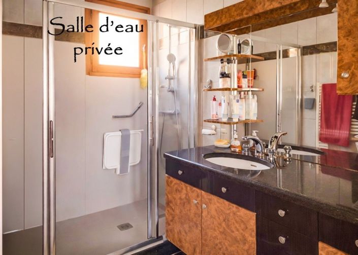 Image No.11-7 Bed House for sale