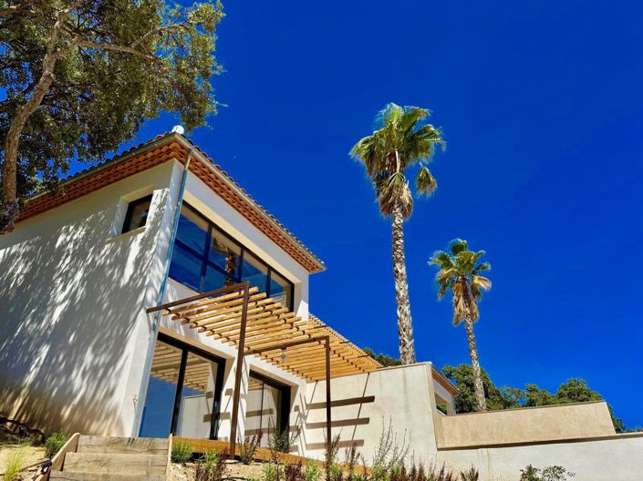 Image No.4-6 Bed House for sale