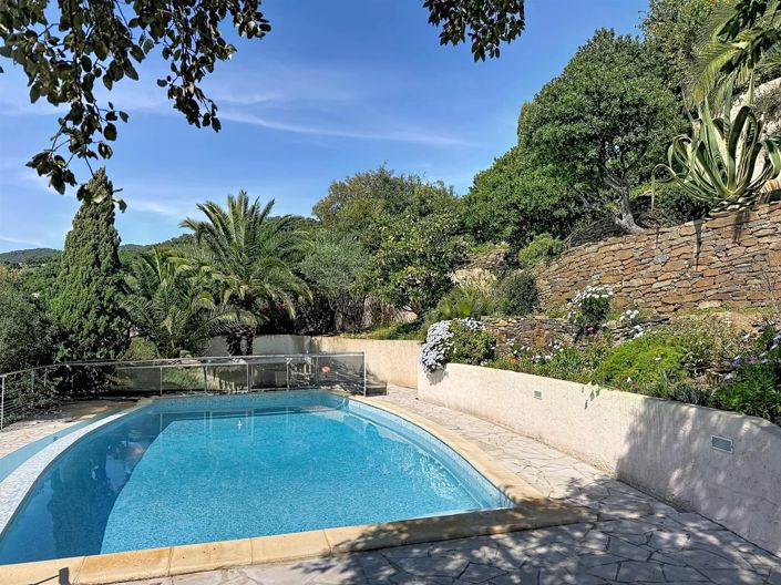 Image No.27-4 Bed House for sale