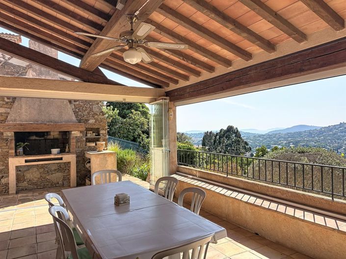 Image No.7-4 Bed House for sale