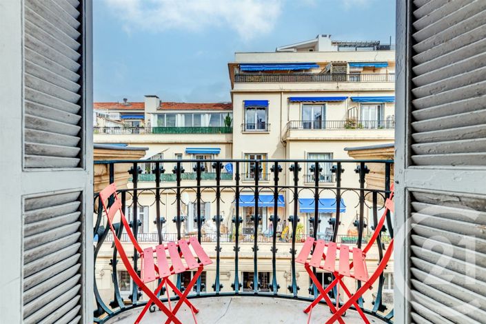 Image No.8-Appartement de 2 chambres à vendre à Nice