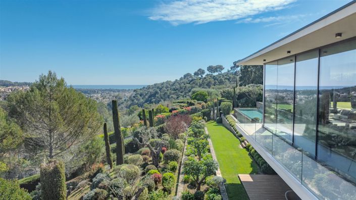 Image No.2-6 Bed House for sale