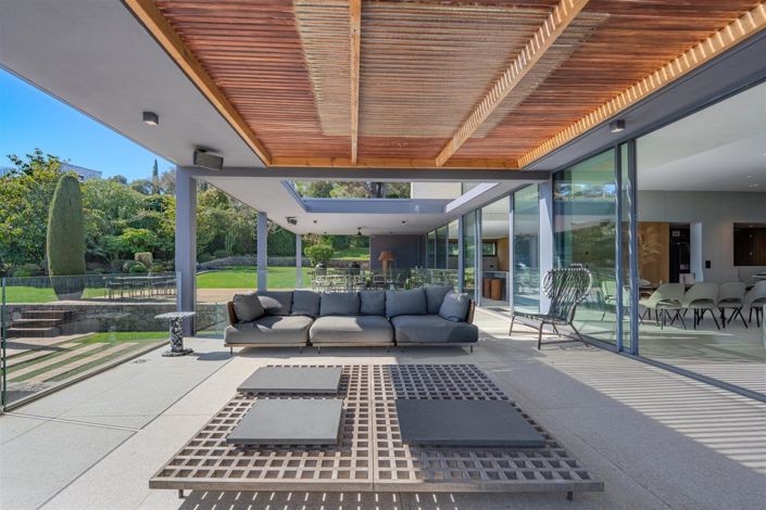 Image No.7-6 Bed House for sale