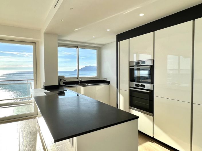 Image No.13-Appartement de 2 chambres à vendre à Cannes-la-Bocca