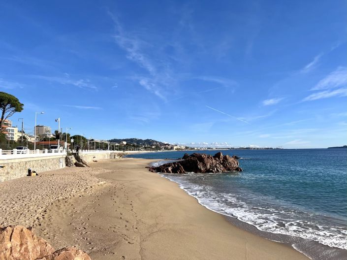 Image No.36-Appartement de 2 chambres à vendre à Cannes-la-Bocca