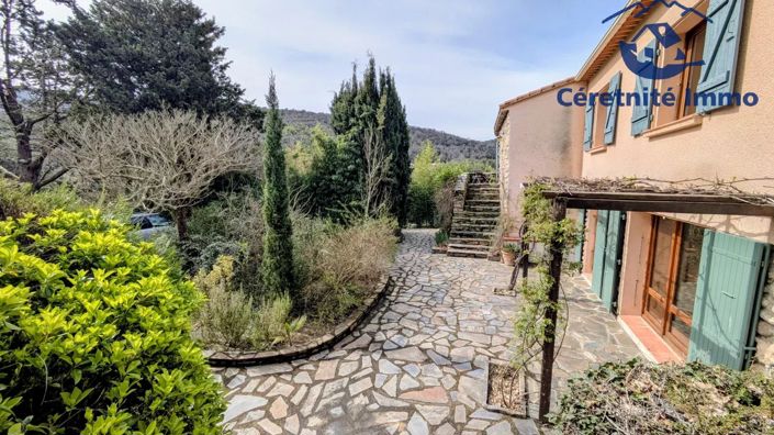 Image No.19-5 Bed House for sale