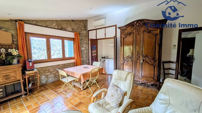 Image No.29-5 Bed House for sale