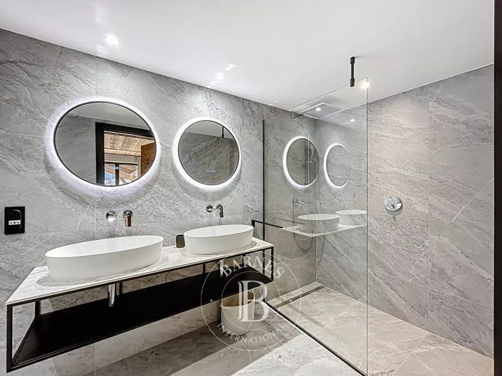 Image No.16-House for sale