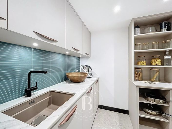 Image No.31-House for sale