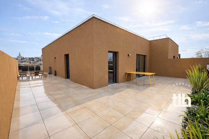 Image No.2-Appartement de 3 chambres à vendre à Castries