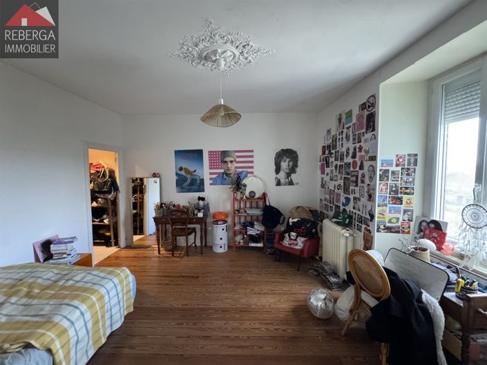 Image No.18-4 Bed House for sale