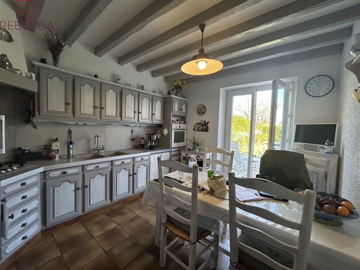 Image No.3-3 Bed House for sale