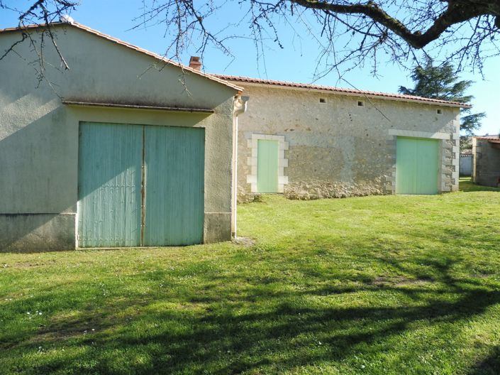 Image No.2-Maison de 4 chambres à vendre à Ponteyraud