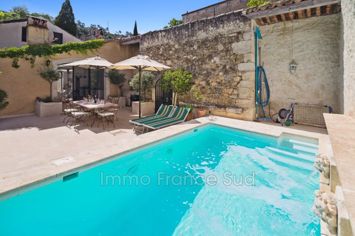 Image No.12-2 Bed House for sale