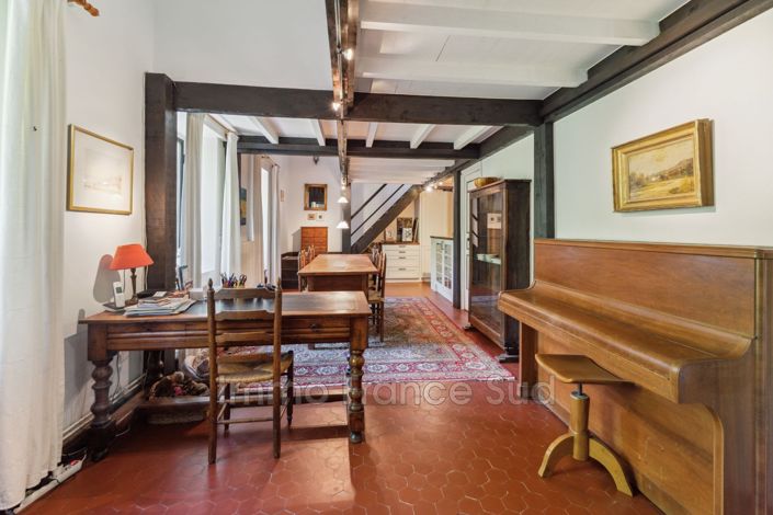 Image No.18-2 Bed House for sale