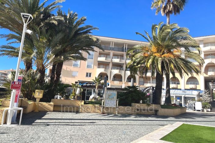 Image No.18-2 Bed Apartment for sale