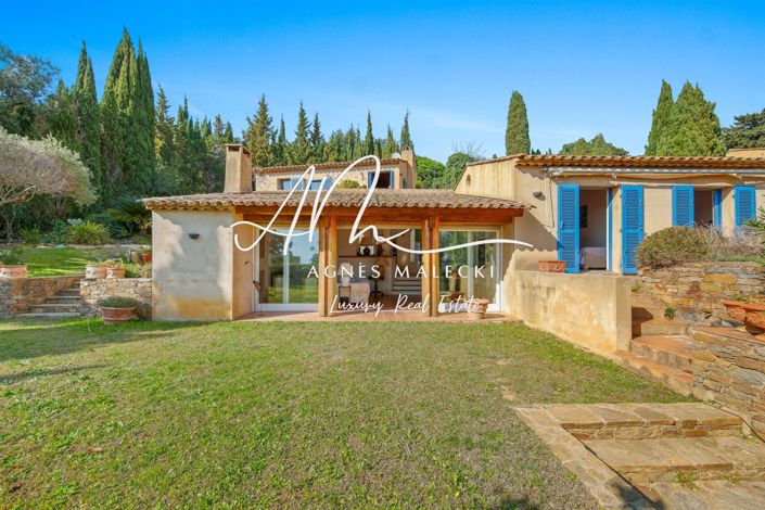 Image No.7-6 Bed House for sale