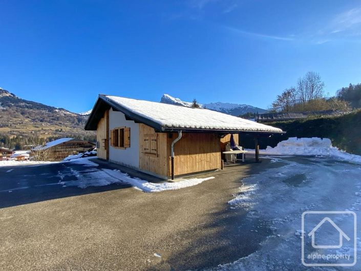 Image No.18-2 Bed Property for sale