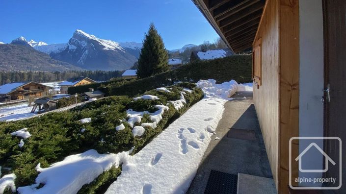 Image No.21-2 Bed Property for sale