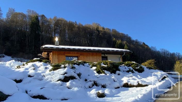 Image No.25-2 Bed Property for sale