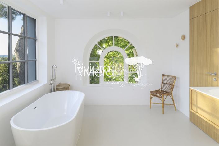 Image No.23-6 Bed House for sale