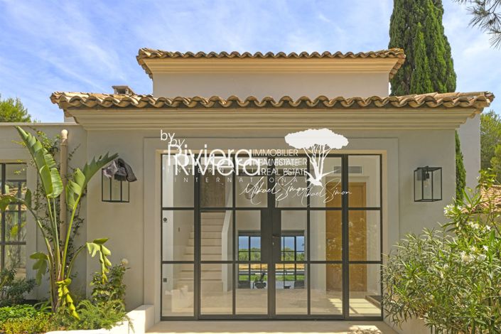 Image No.35-6 Bed House for sale
