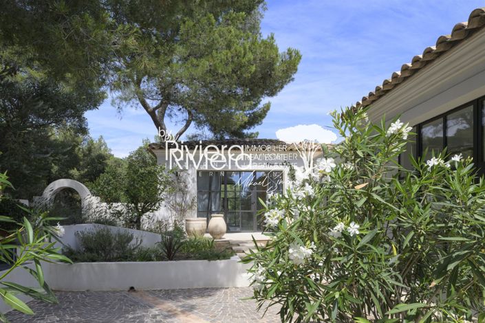 Image No.36-6 Bed House for sale