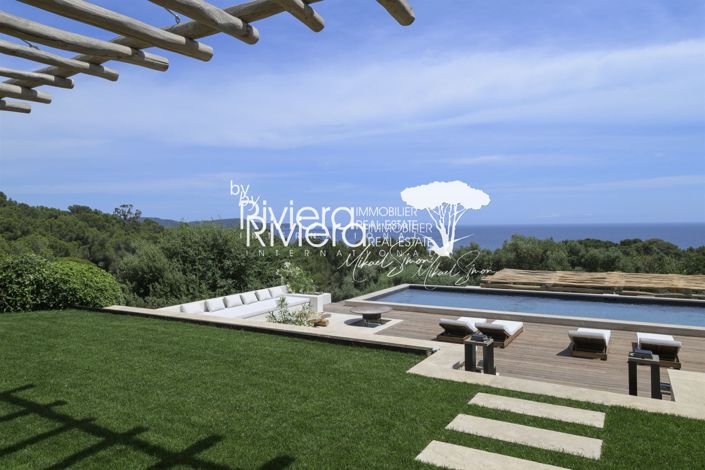 Image No.38-6 Bed House for sale