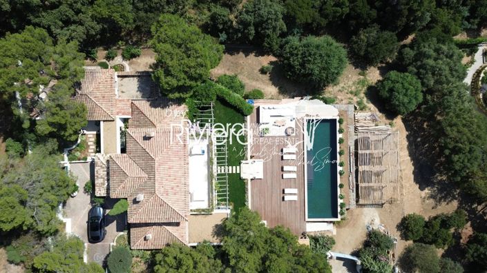 Image No.6-6 Bed House for sale