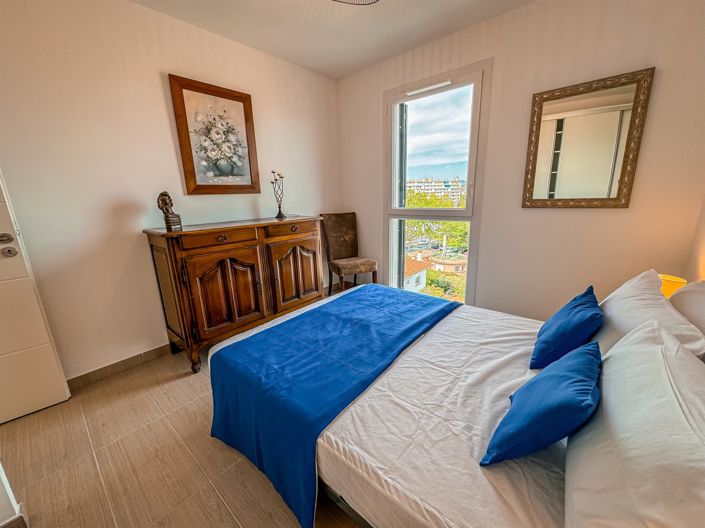 Image No.11-3 Bed Apartment for sale