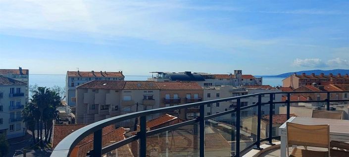 Image No.18-3 Bed Apartment for sale