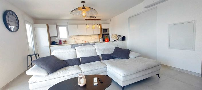 Image No.8-2 Bed Apartment for sale