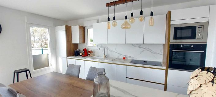 Image No.9-2 Bed Apartment for sale