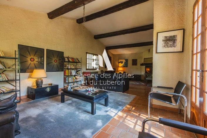 Image No.10-4 Bed House for sale