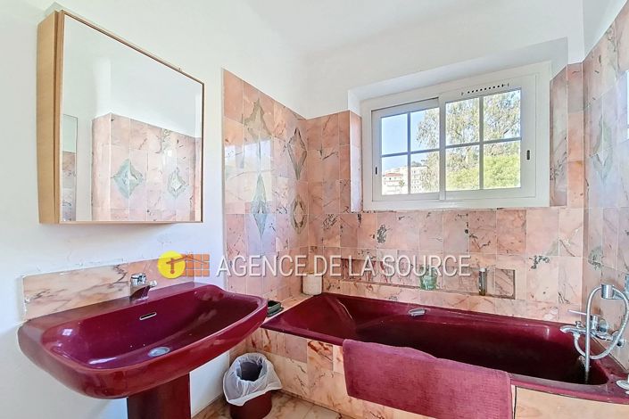 Image No.8-3 Bed Apartment for sale